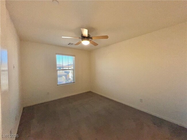 Building Photo - 365 Badinerie St