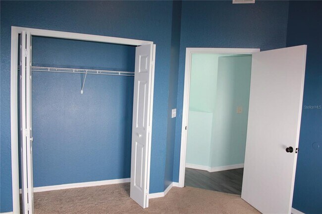 Building Photo - 1014 Meadowood Pointe Rd