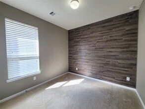 Building Photo - 1128 Swinford Ct