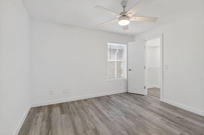 Building Photo - 1825 Palm Cove Blvd