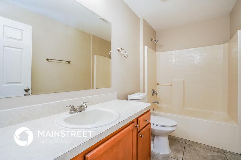 Building Photo - 2503 NW Juanita Pl