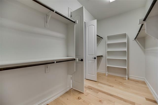 Building Photo - 950 Park Ridge Dr
