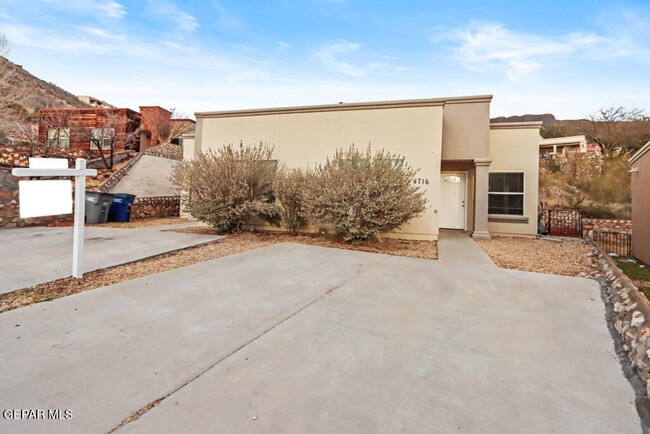 Building Photo - 4716 Pistolero Ln