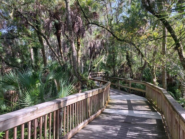 Building Photo - 209 Mestre Pl