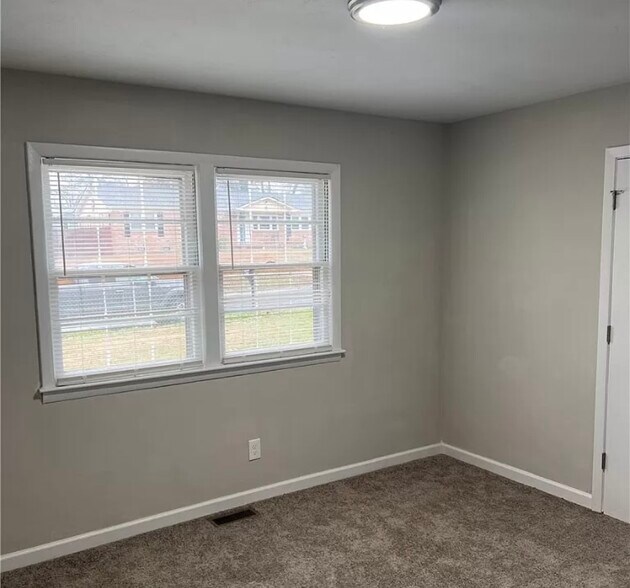 Building Photo - 6170 Timberland Dr