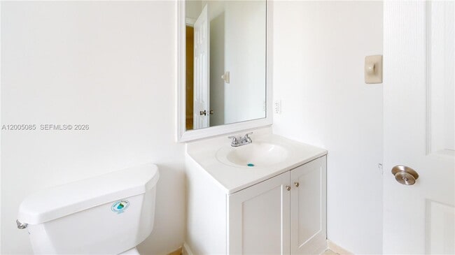 Building Photo - 2929 SE 2nd St