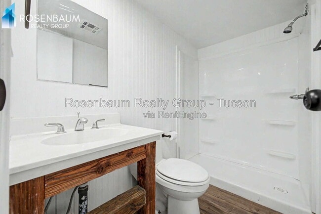 Building Photo - 6525 N Brushtail Ln