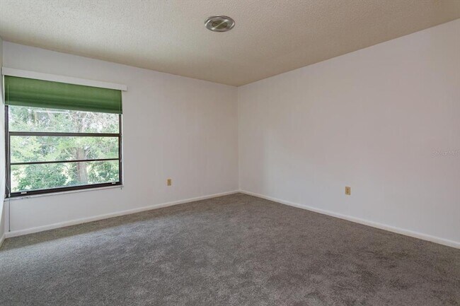 Building Photo - 8728 FL-33