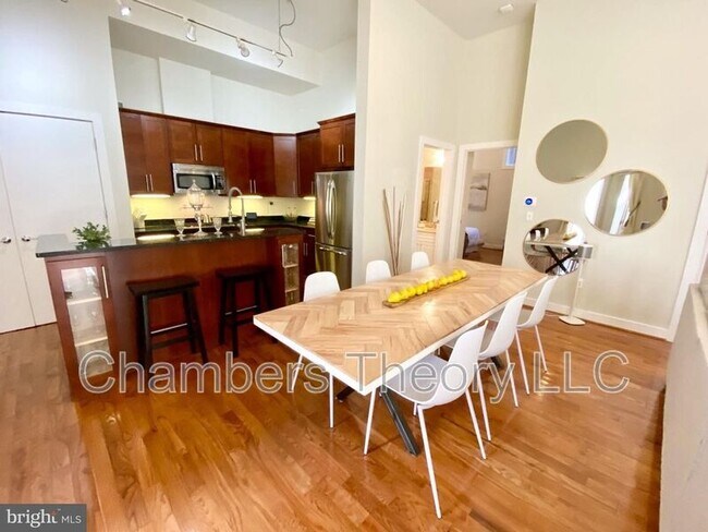 Building Photo - 2357 Champlain St NW