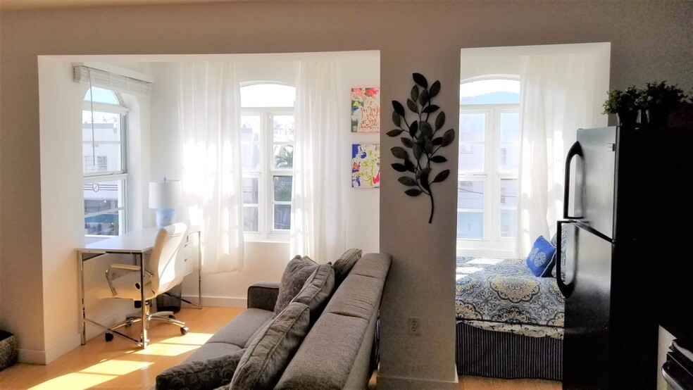 APARTMENT 1 - 1512 Washington Ave