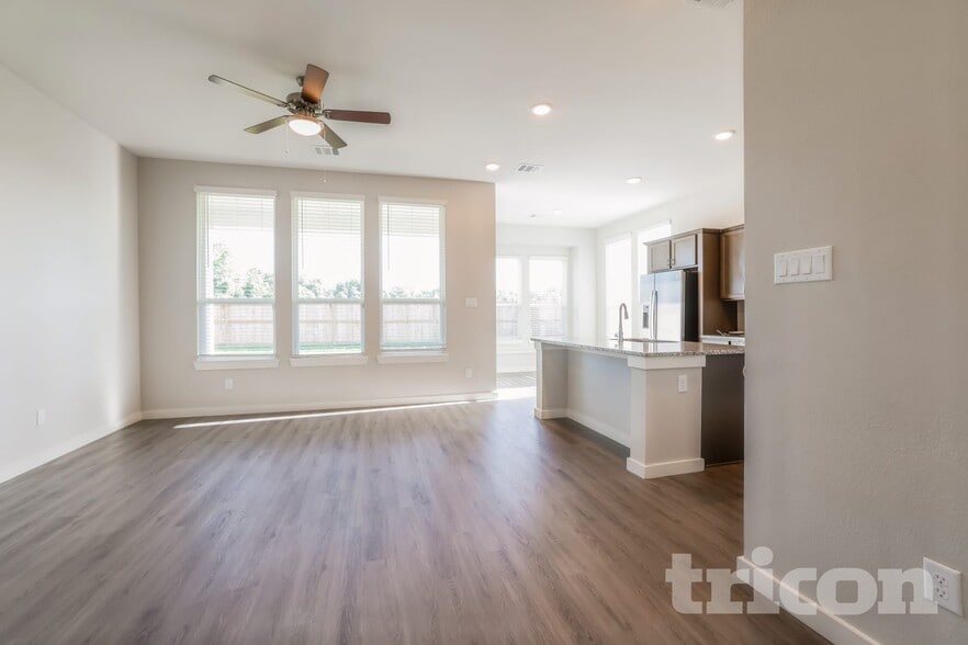 Building Photo - 2415 Cohorn Trl