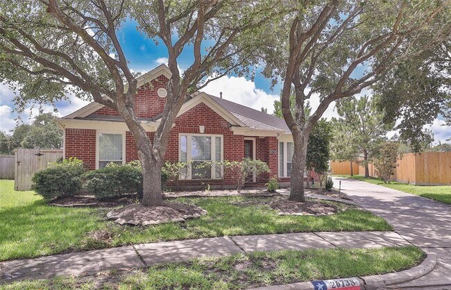 Building Photo - 26738 Abbey Springs Ln