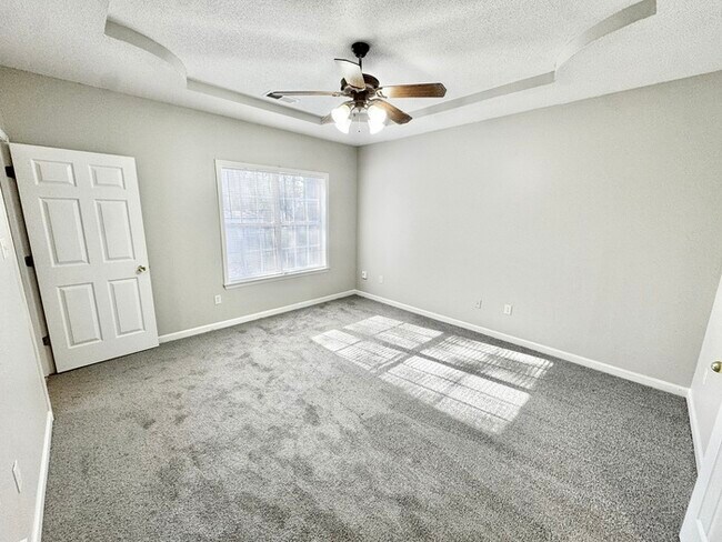 Building Photo - 7469 Dal Whinnie Trail