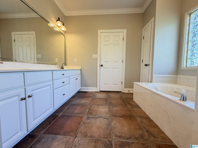 Building Photo - 6373 Legacy Ln