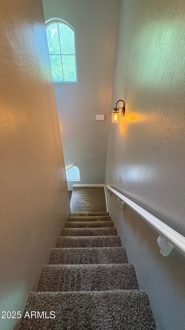 Building Photo - 11460 W St John Rd