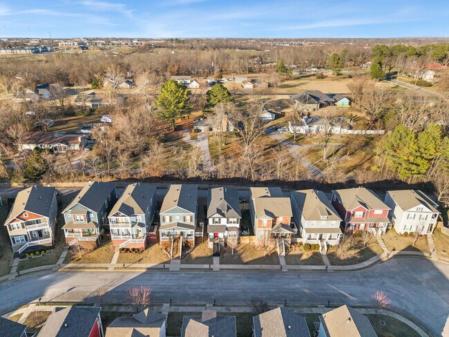 Building Photo - 3813 W Pawnee Rd