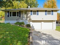 Building Photo - Adorable Westside Home Just Steps from Roc...
