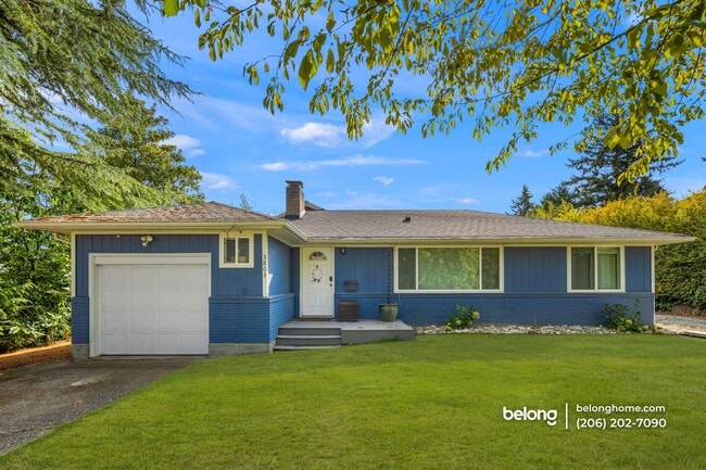 Building Photo - 3805 SW 106th St