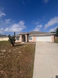 Building Photo - Poinciana Home