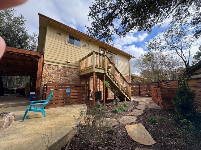 Building Photo - 2802 Horseshoe Bend Cove
