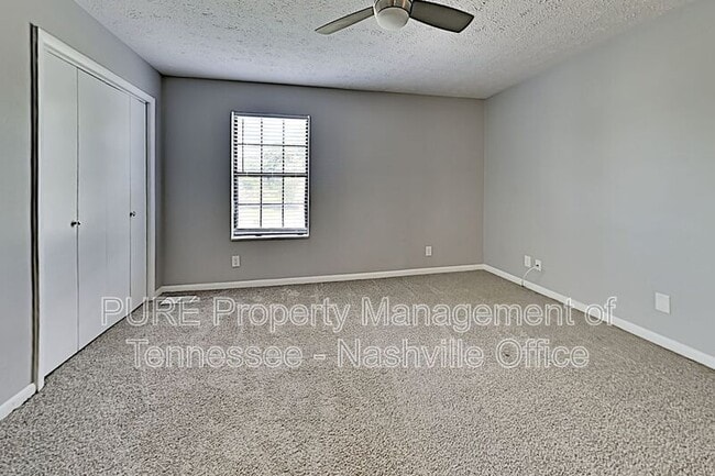Building Photo - 613 Eastboro Dr