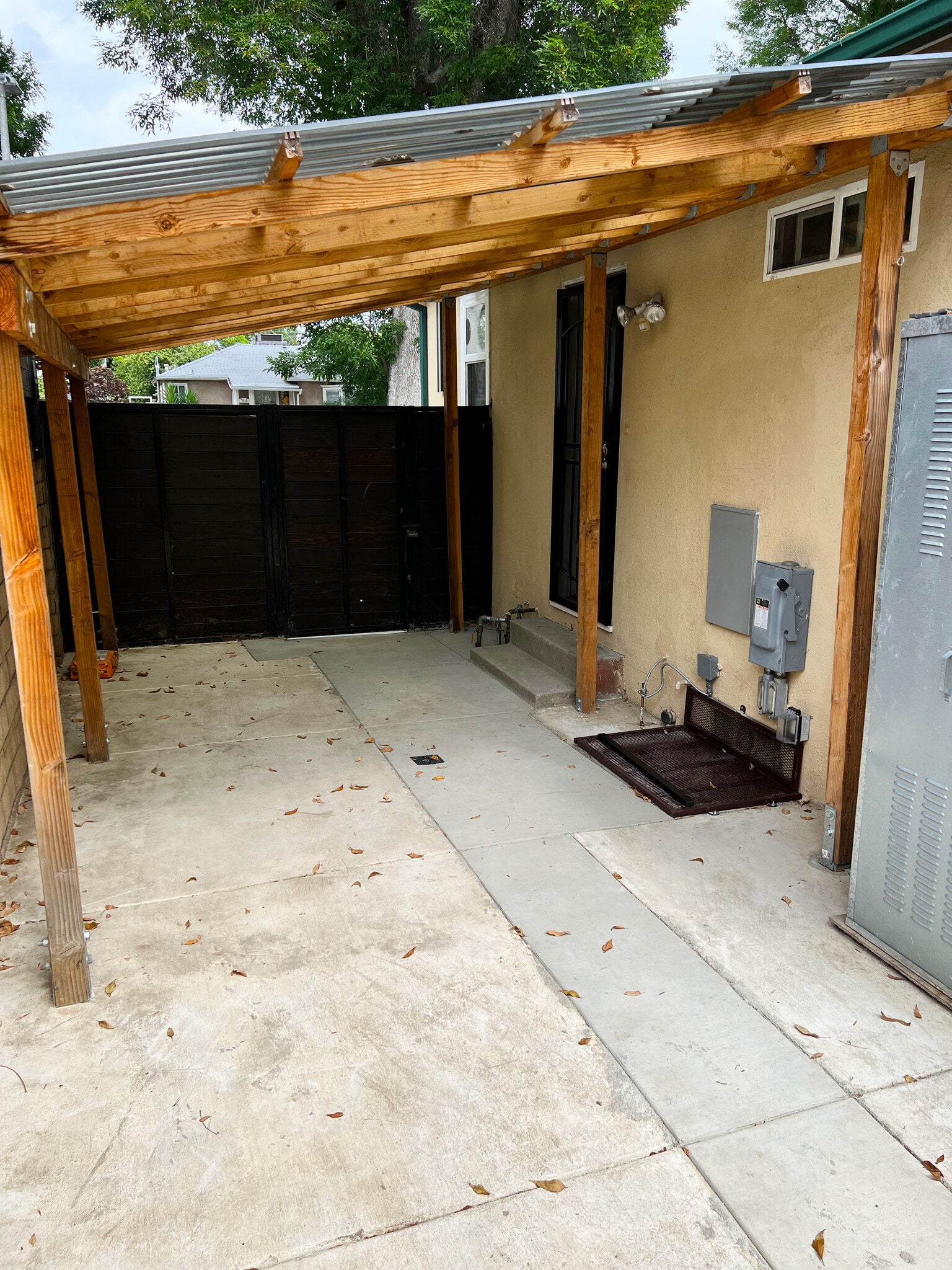 Building Photo - 7019 Jamieson Ave