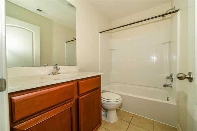 Building Photo - 20534 Marker Ridge Dr