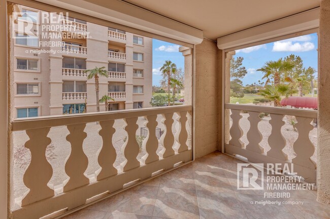 Building Photo - Luxurious 2-Bedroom, 2-Bathroom Condo in S...