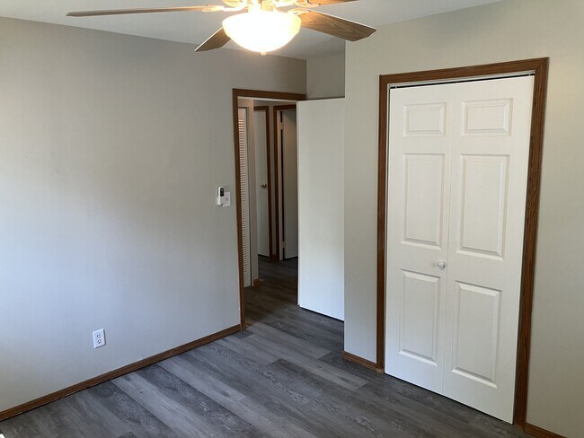 Building Photo - 601 Ridgewood Ct