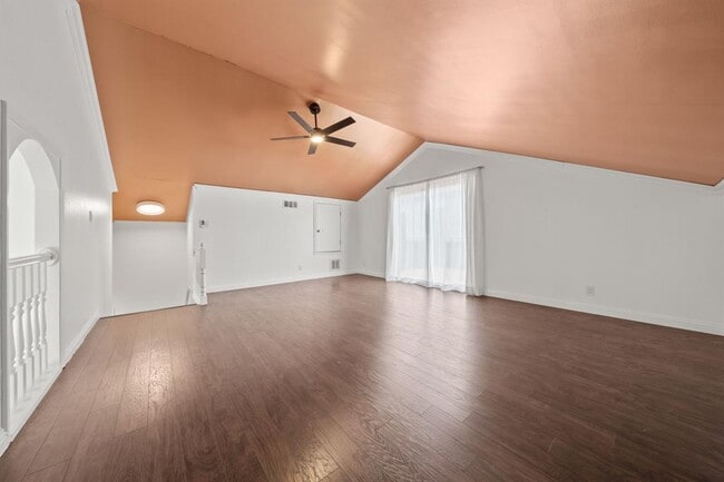 Building Photo - 1813 Parker Ln