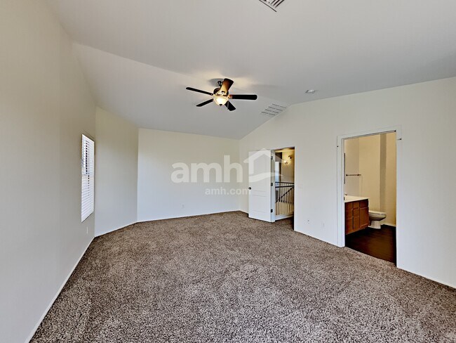 Building Photo - 12323 W Medlock Dr