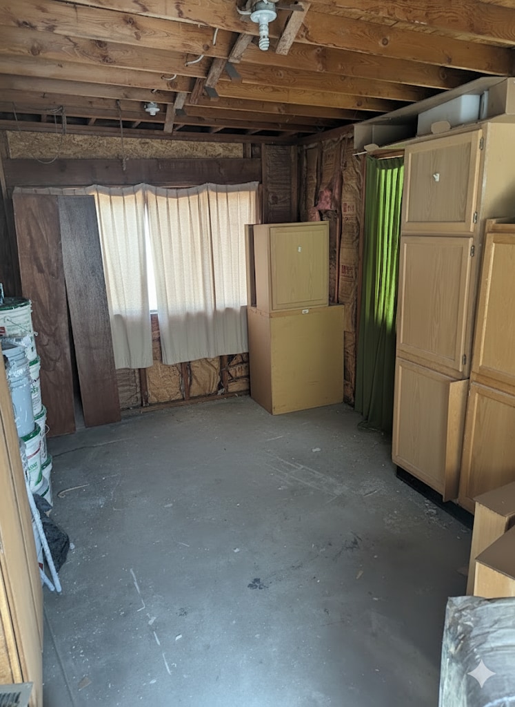 Storage Room - 960 E 2680 N