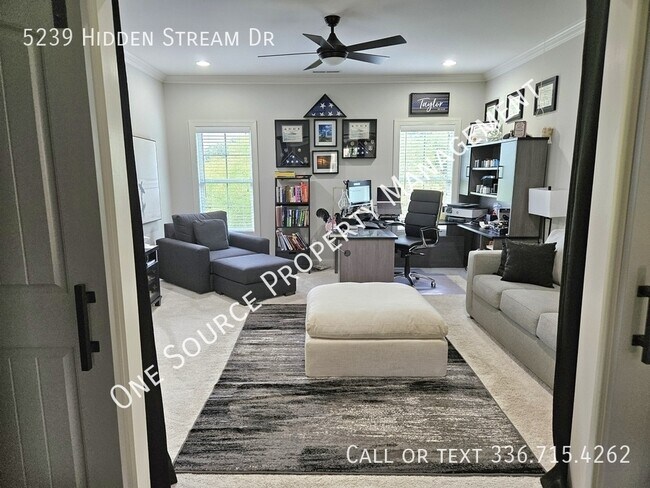 Building Photo - 5239 Hidden Stream Dr