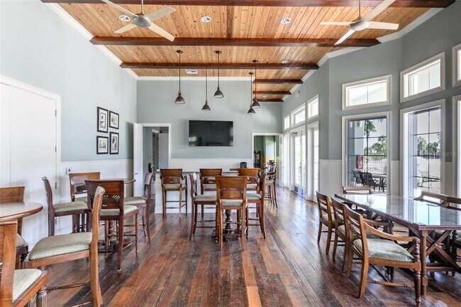 Building Photo - 8581 Amberjack Cir