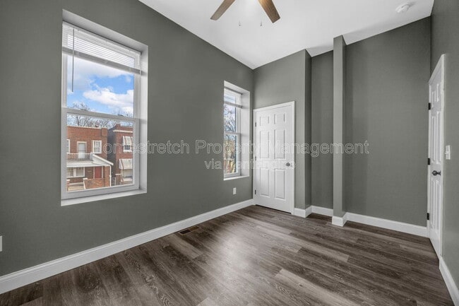 Building Photo - 3833 Oregon Ave