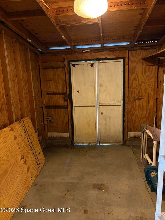 Building Photo - 965 Date Ave