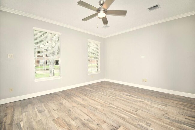 Building Photo - 6402 Laurel Bush Ln