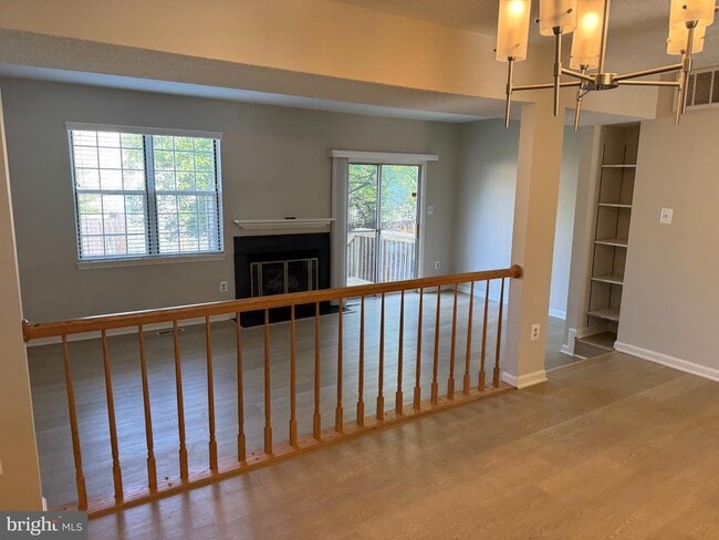Building Photo - 15603 Ambiance Dr