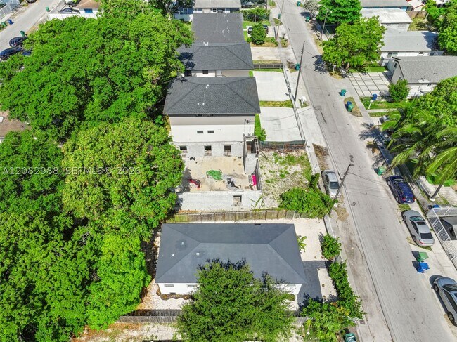Building Photo - 1820 NW 63rd St