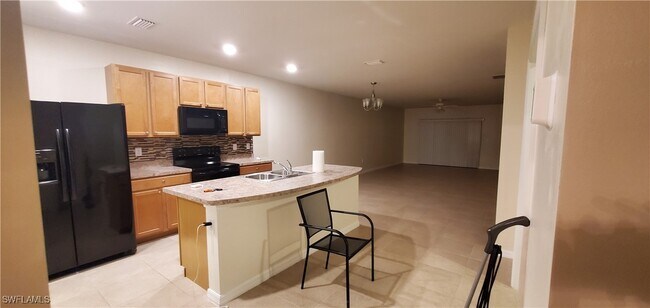 Building Photo - 10709 Crossback Ln
