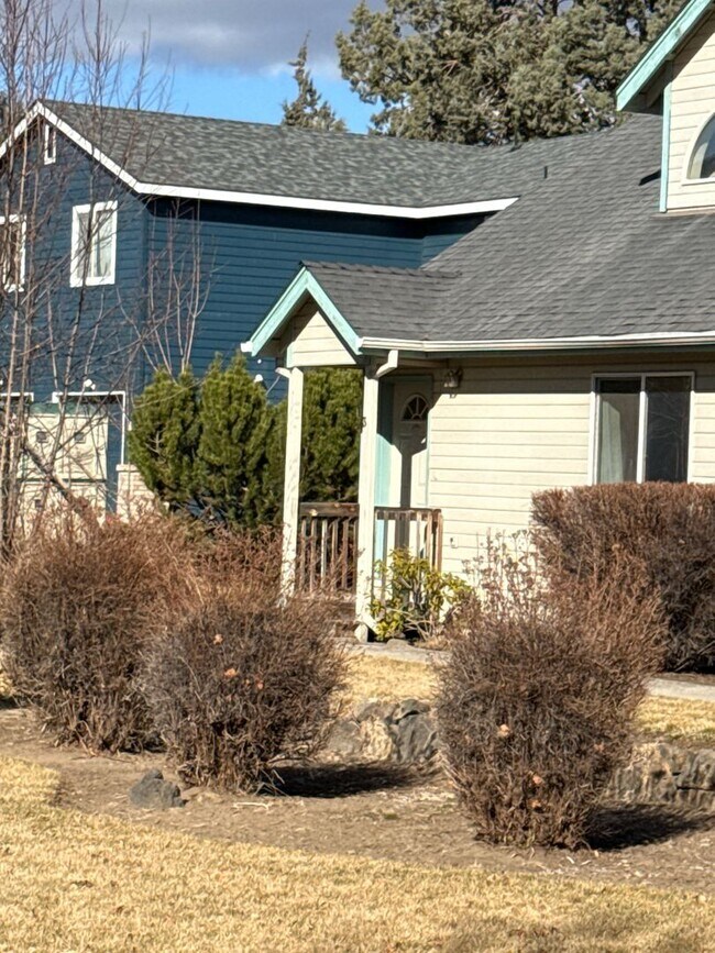 Building Photo - tuc142