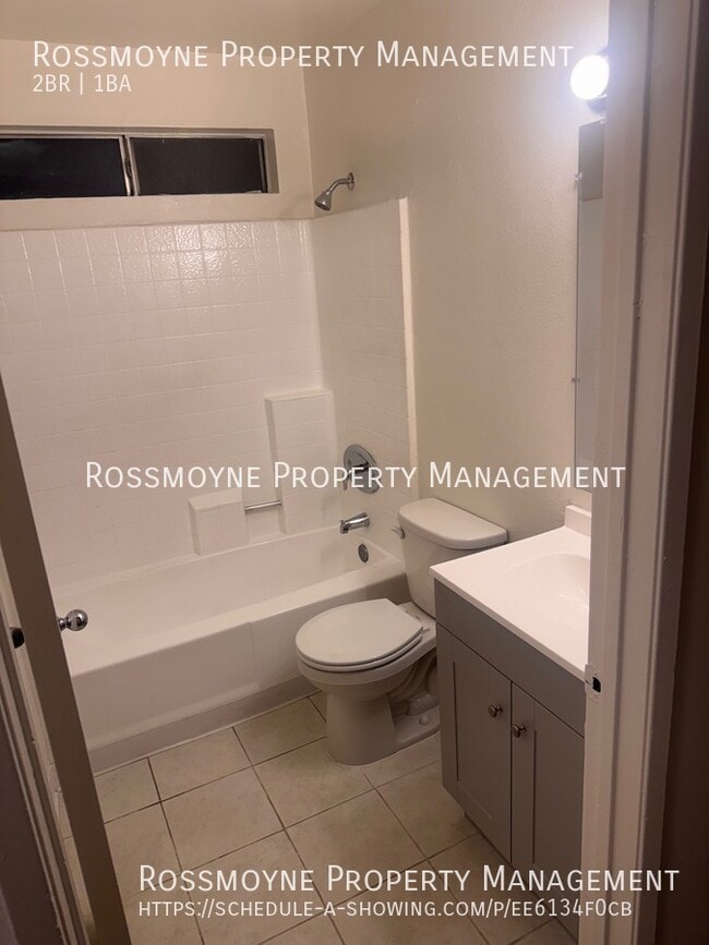 Building Photo - 10817 White St