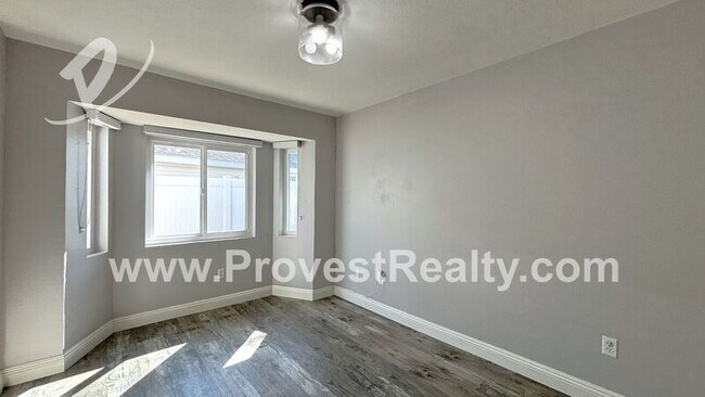 Building Photo - 13930 Hidden Valley Rd