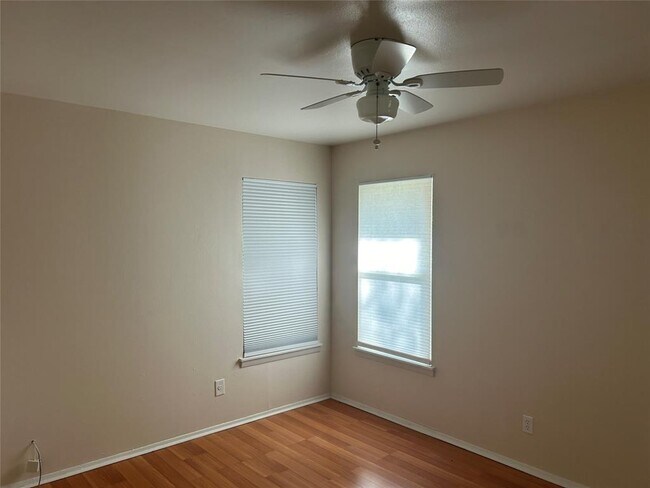 Building Photo - 5301 Ravensdale Ln