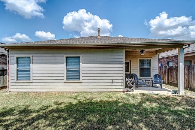 Building Photo - 23815 S Newport Bend