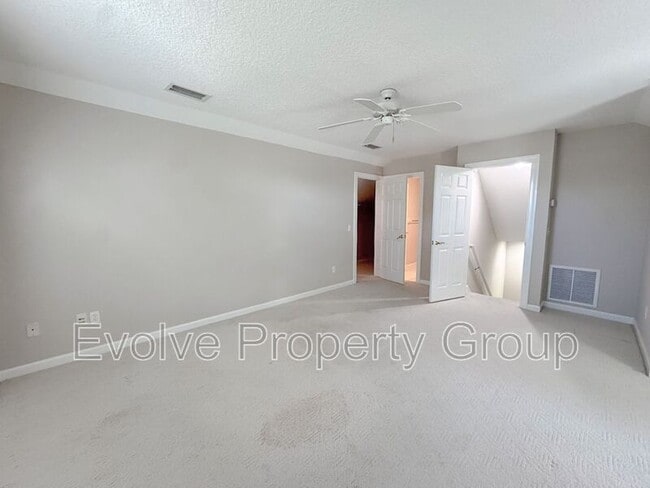 Building Photo - 822 Summer Bay Dr