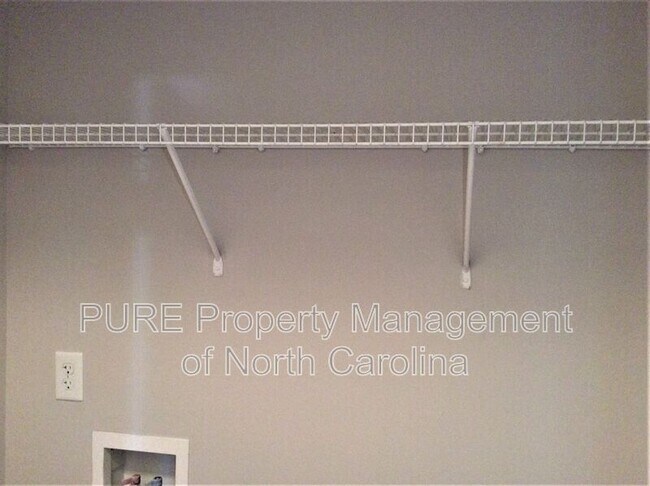 Building Photo - 3958 Damask Drive