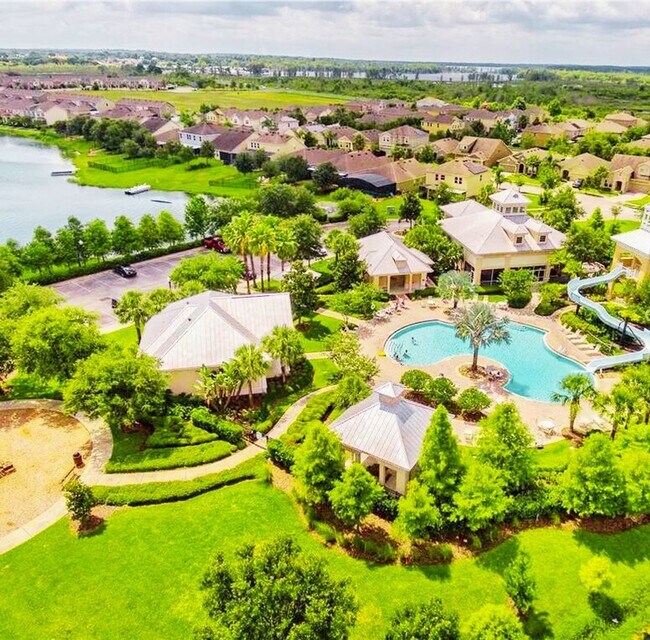 Building Photo - Exquisite Retreat: Luxury Living in Waterside Pointe