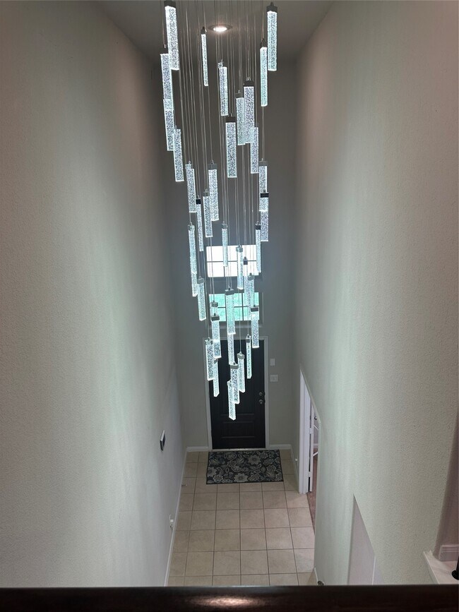 Building Photo - 1617 Darwin Cedar Dr