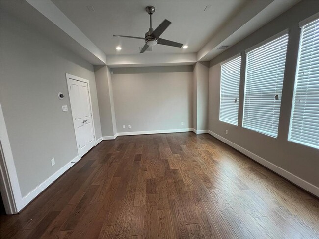 Building Photo - 1224 Upton St